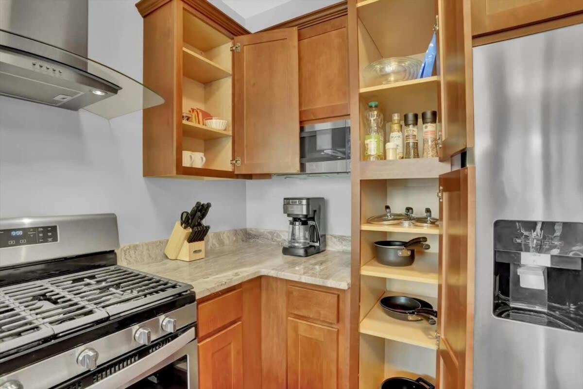 Cozysuites Spacious 2Br, Ppg Paints Arena, Pitts Pittsburgh Eksteriør billede